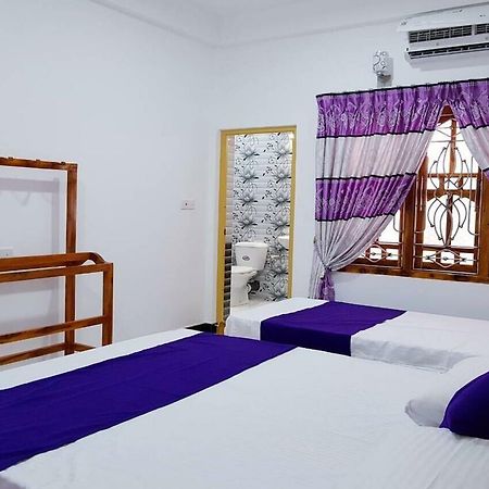 Snp Star Guest House Trincomalee Kültér fotó