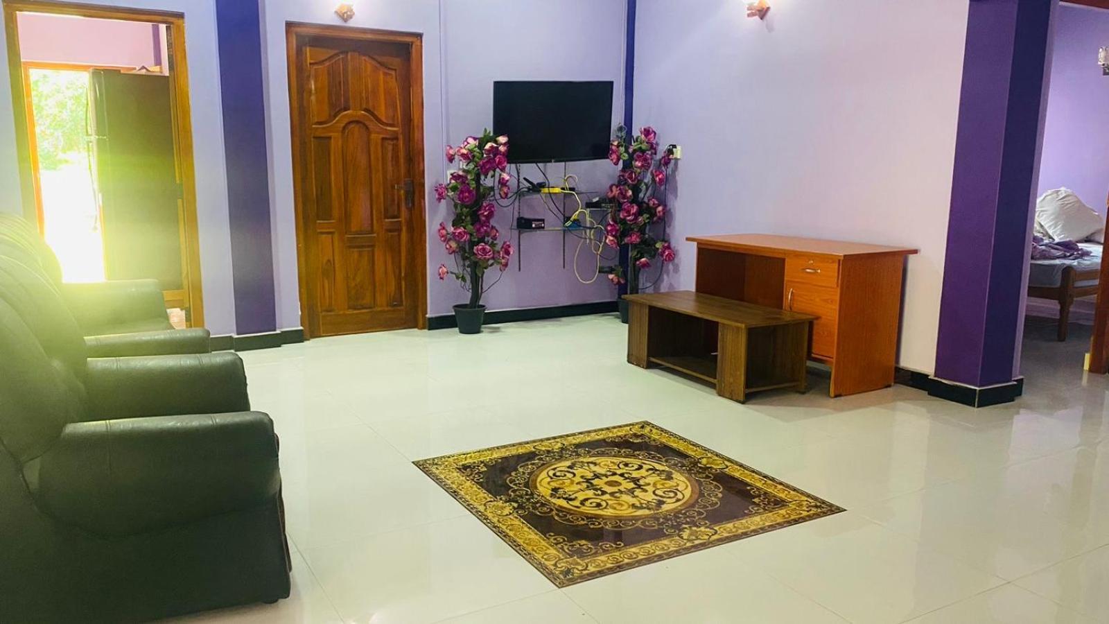 Snp Star Guest House Trincomalee Kültér fotó
