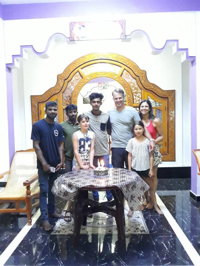 Snp Star Guest House Trincomalee Kültér fotó